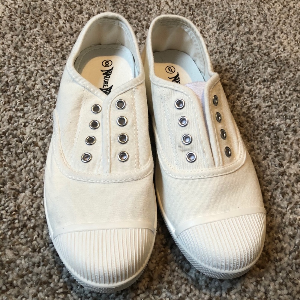 NWOT Canvas slip on sneakers